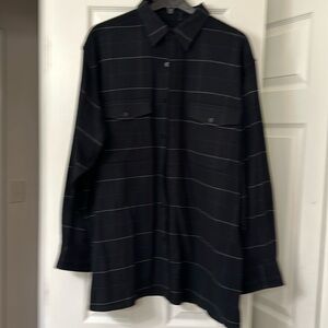 Rainforest button down shirt mans